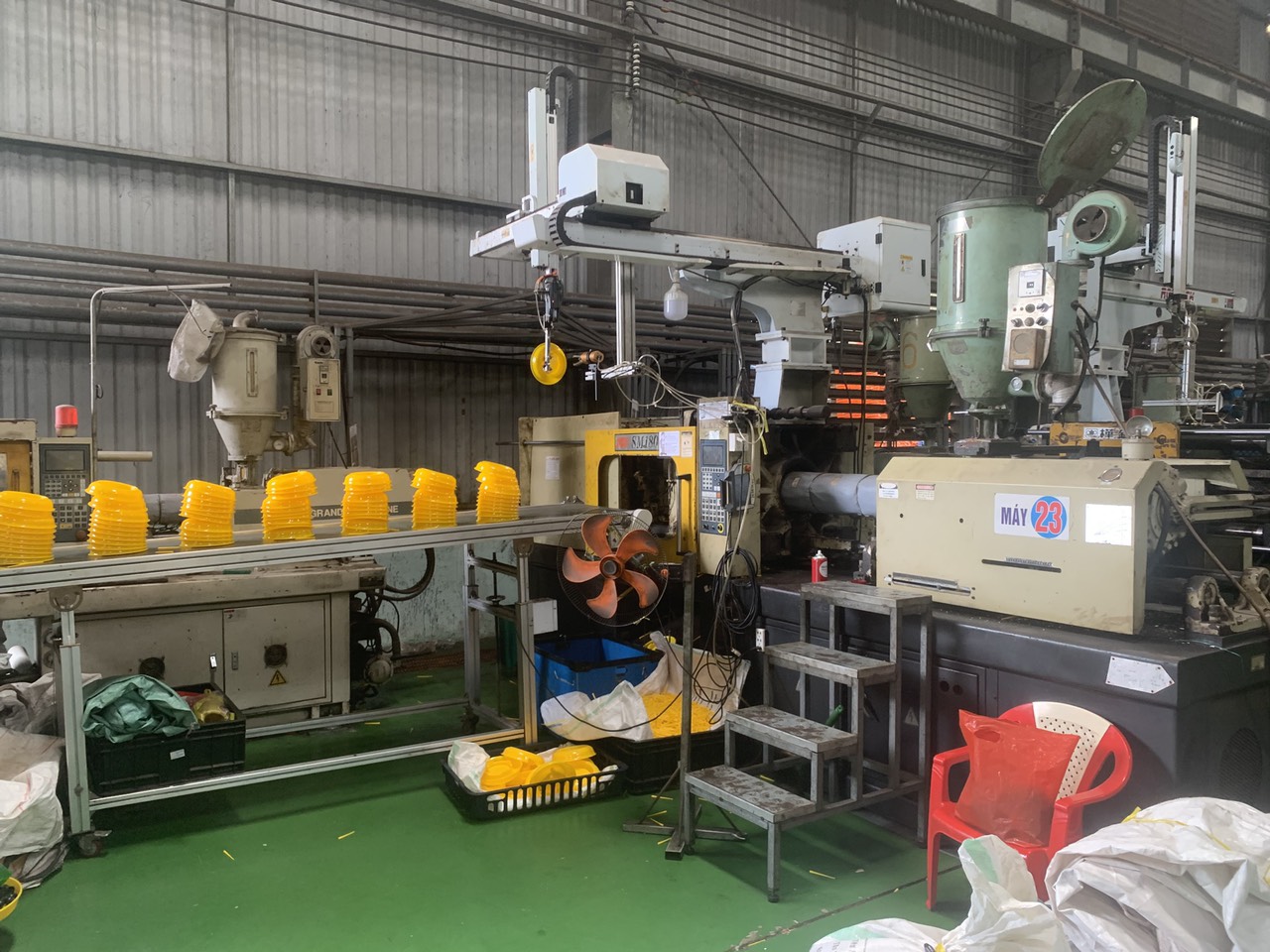 Metal Injection Molding (MIM): Design Guide, Costs & Vietnam Sourcing