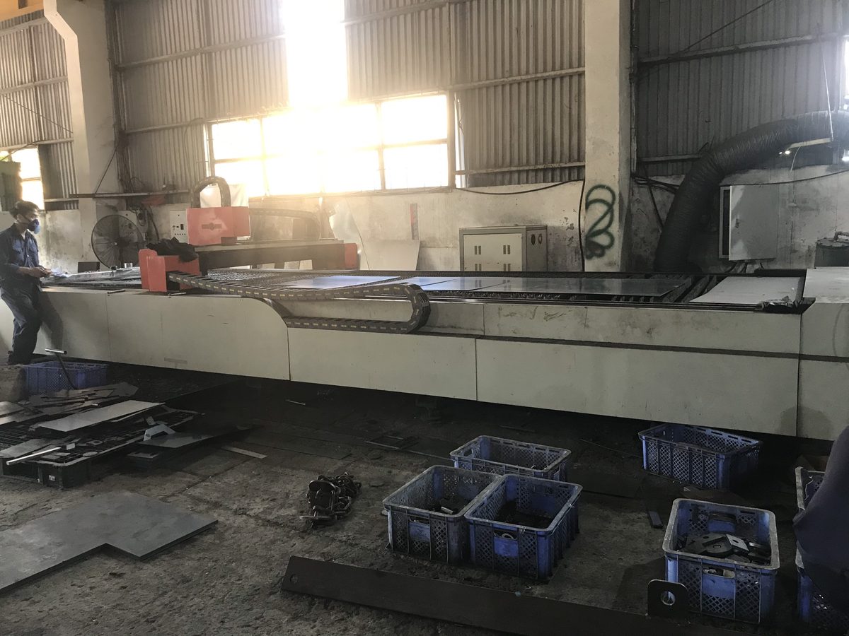 CNC laser cutting machine