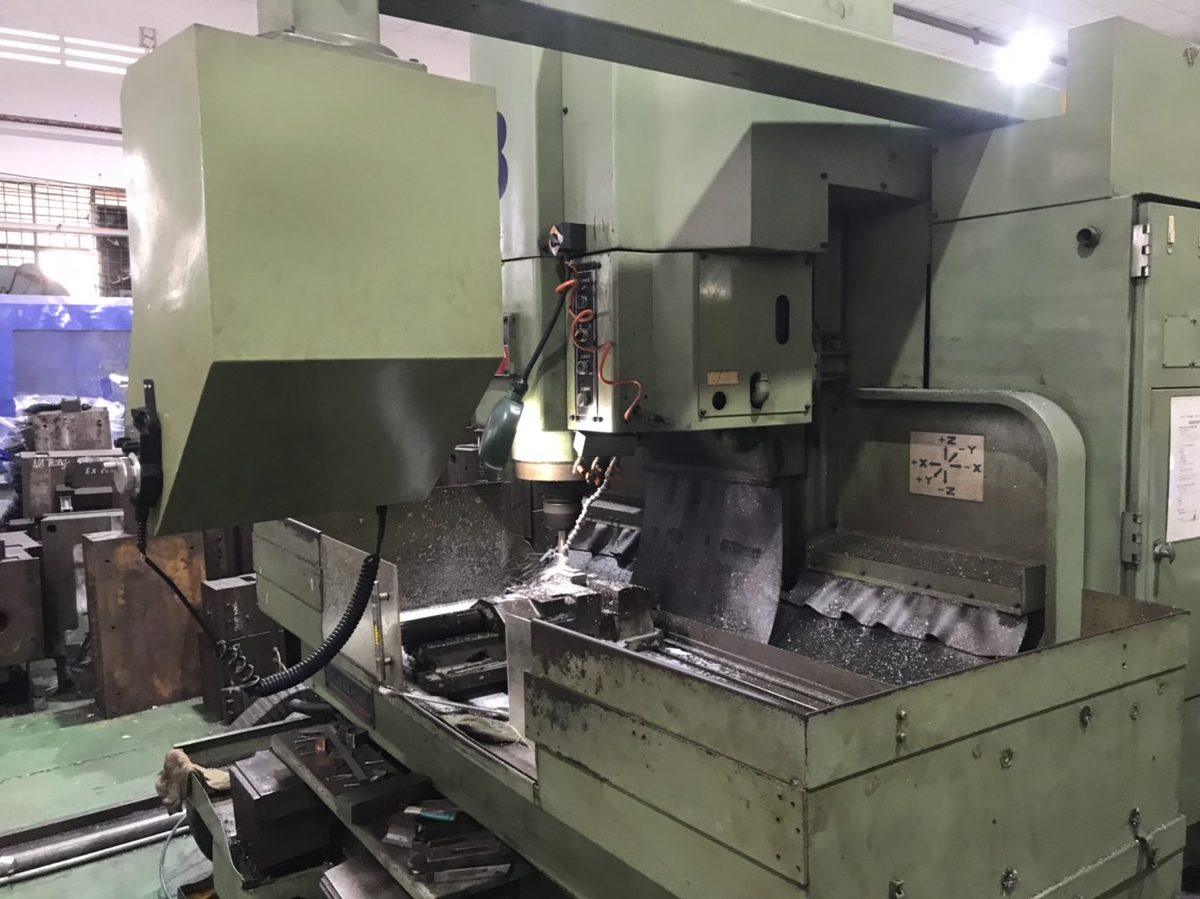 CNC milling machine  3 