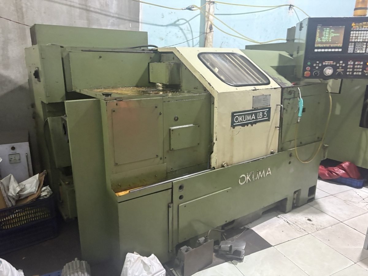 CNC lathe machine  3 
