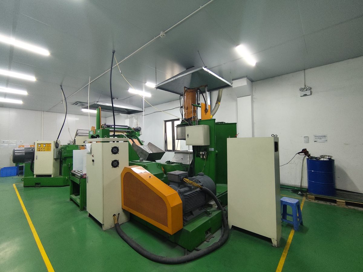 2 Roll Mill machine 2