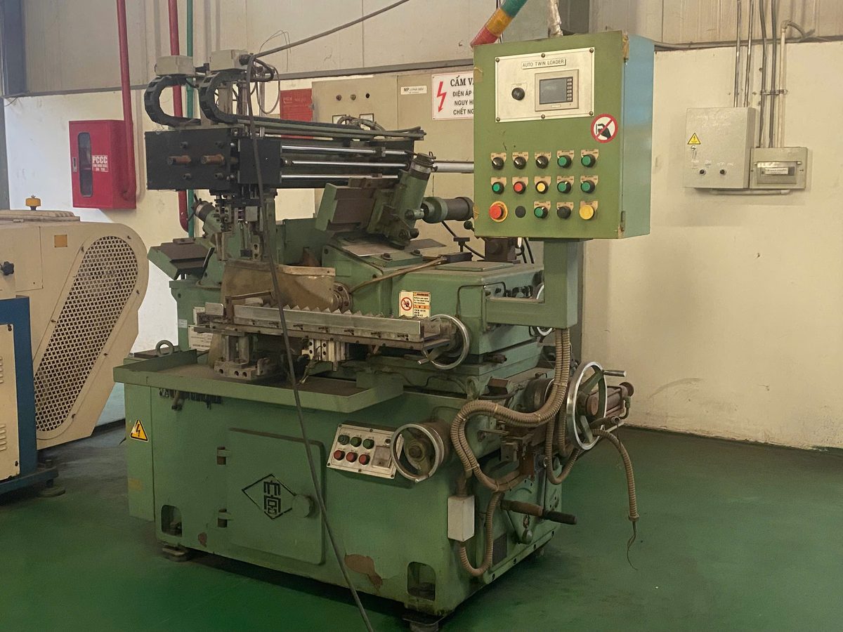 Band Saw MH-350DM Machine 2