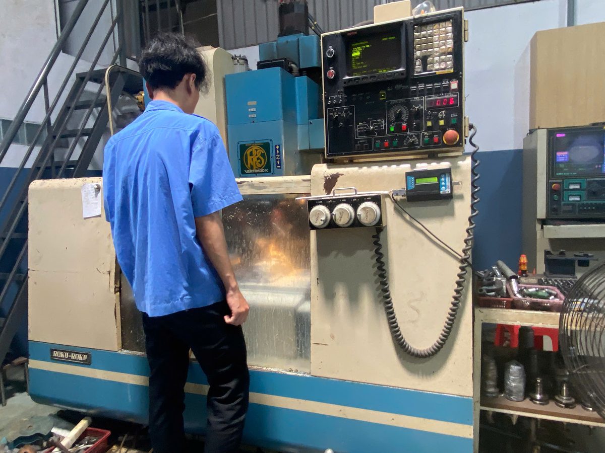 CNC milling machine 2