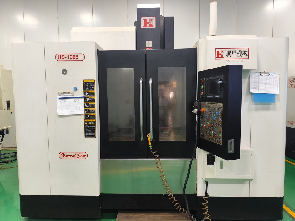 CNC milling machine  3 