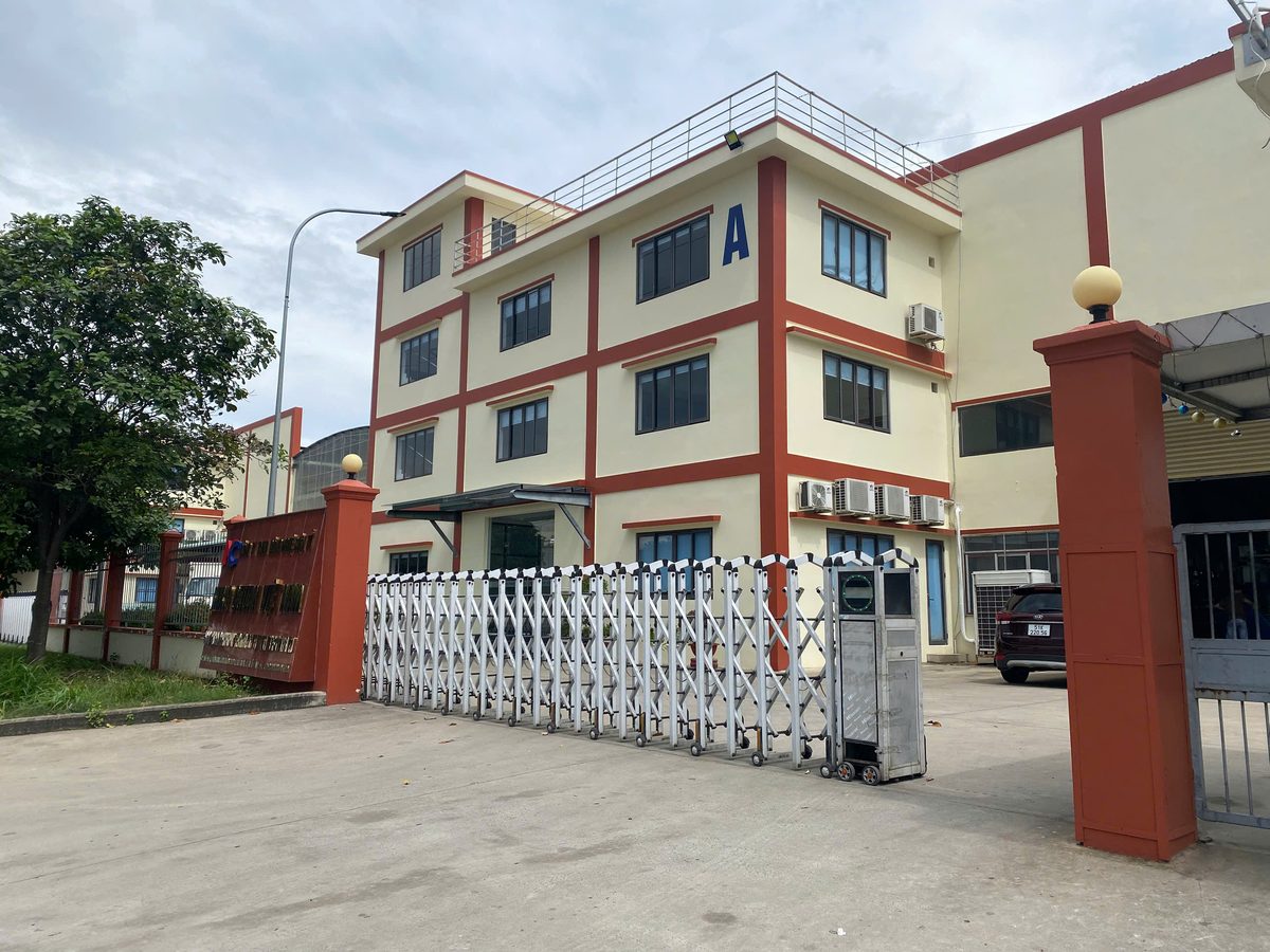 Outer view of gate 1