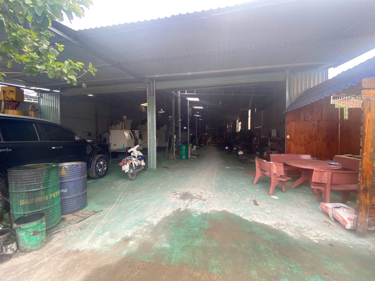 Outer view of gate 2