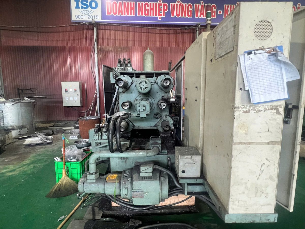 Multi-spindle automatic lathe at Minh Quang Vietnam