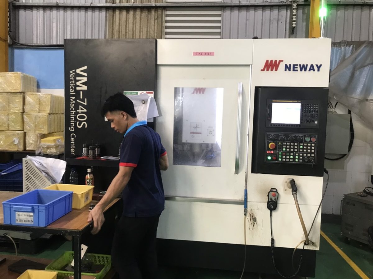 Precision Machining  Dmm factory