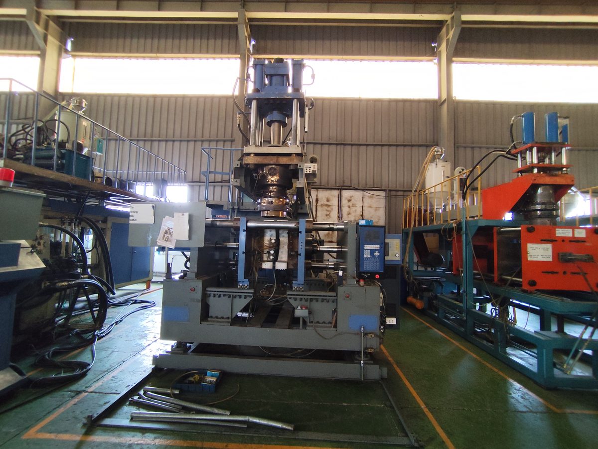 Toyomi Plastic factory