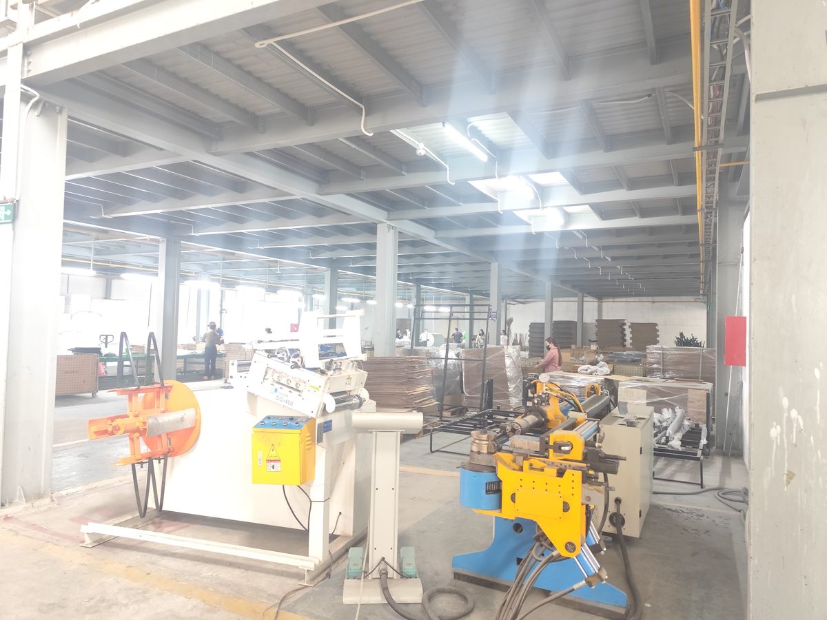 CNC tube bending machine   uncoil machine